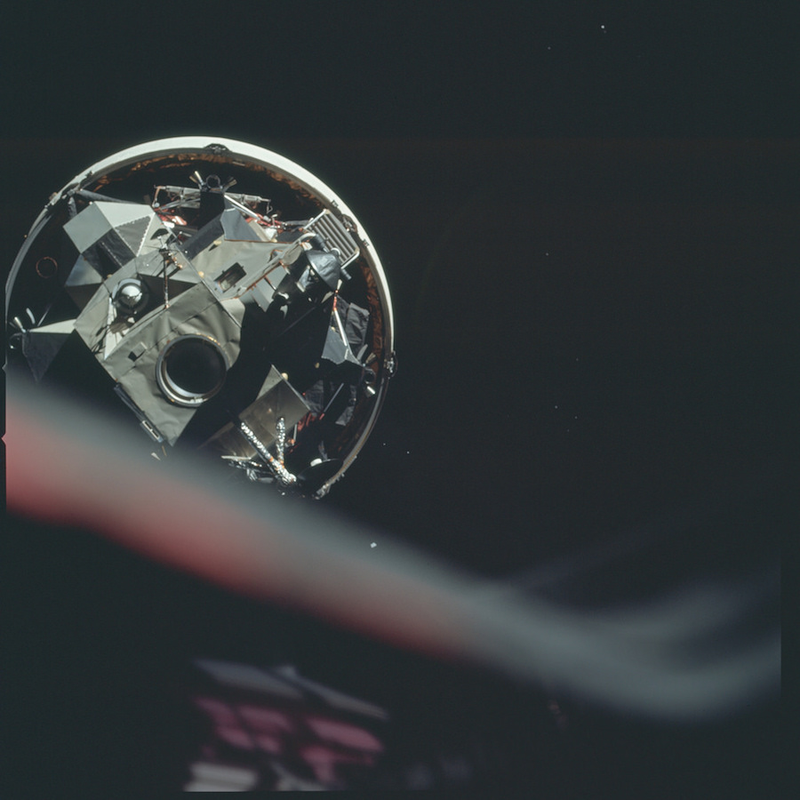 Illustration for article titled NASA Just Released 8,400+ Incredible High-Res Images From The Apollo Program